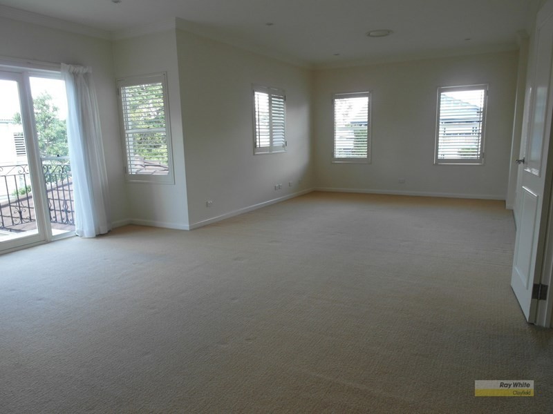 43 Henry Street, Wooloowin QLD 4030