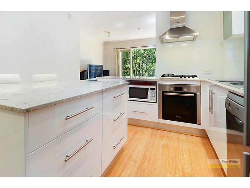 2/8 Aden Street, Albion QLD 4010