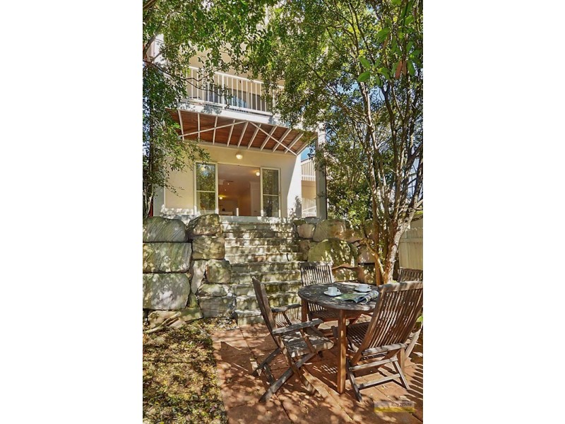 2/8 Aden Street, Albion QLD 4010