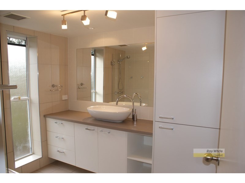 1/14 Hilda Street, Hamilton QLD 4007