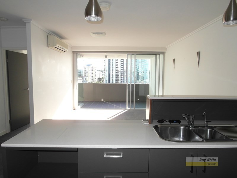 845/43 Hercules Street, Hamilton QLD 4007