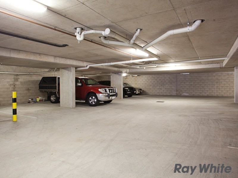 4/33 Hows Road, Nundah QLD 4012