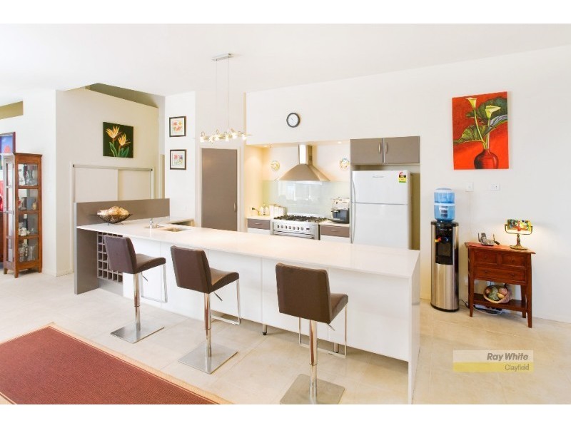 Eatons Hill QLD 4037