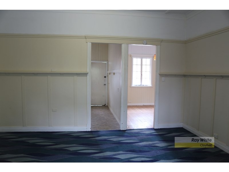 7 Charlton Street, Hamilton QLD 4007