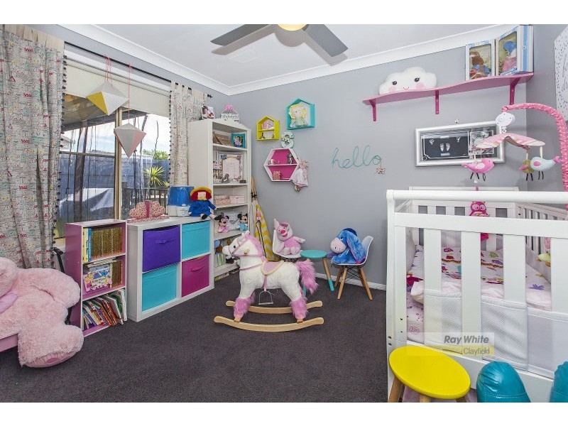 8 Jacqueline Place, Wynnum West QLD 4178