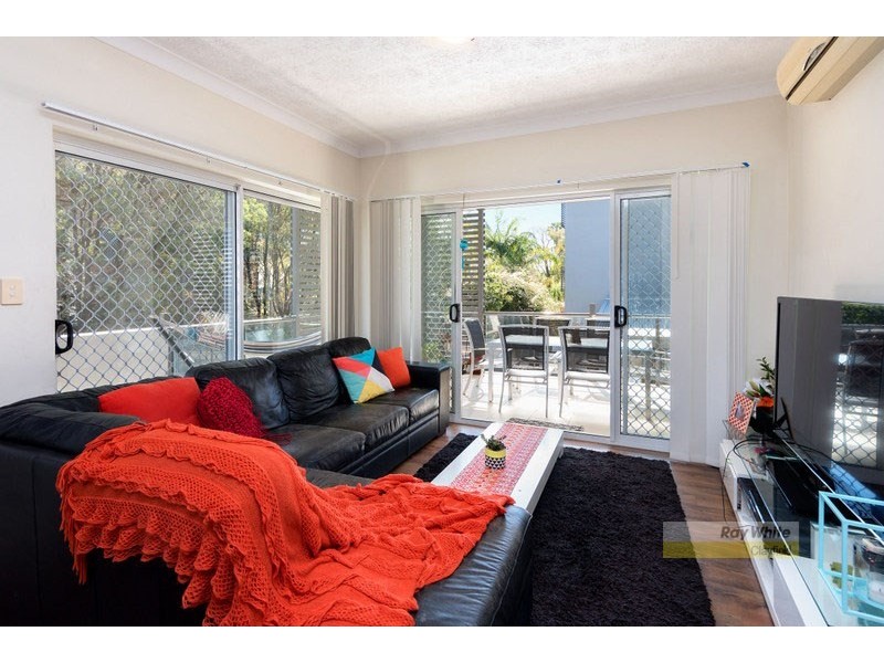 5 Cnr Oxford Street and Kingsford Smith Drive, Hamilton QLD 4007