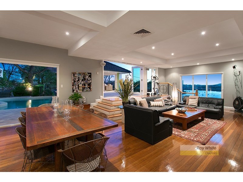 20 Eldernell Terrace, Hamilton QLD 4007