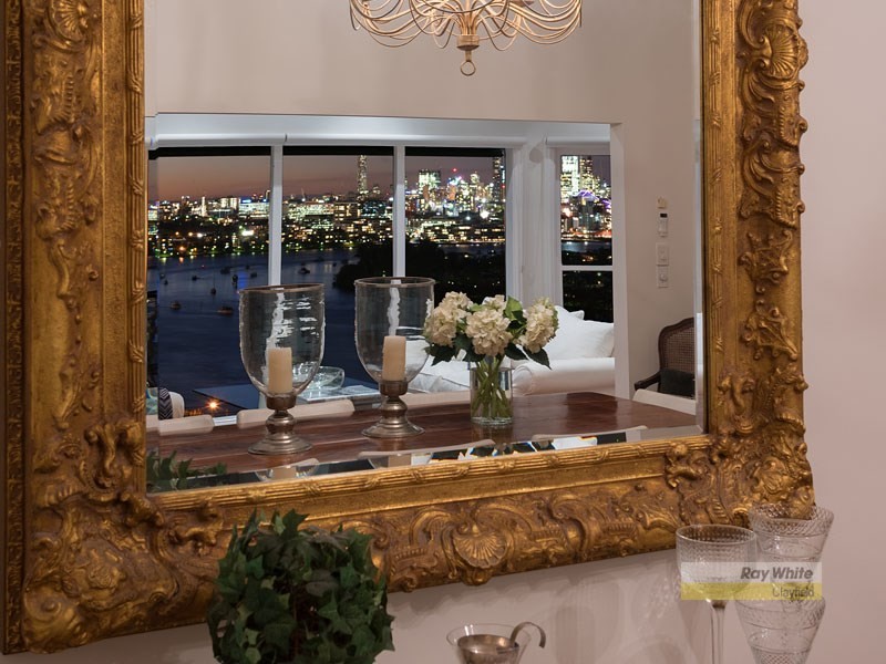 20 Eldernell Terrace, Hamilton QLD 4007