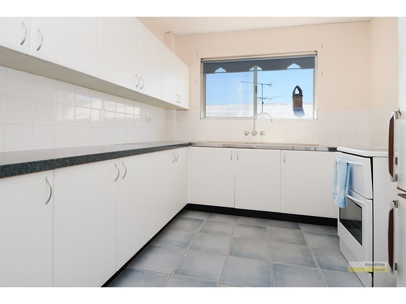 2/23 Denham Street, Clayfield QLD 4011