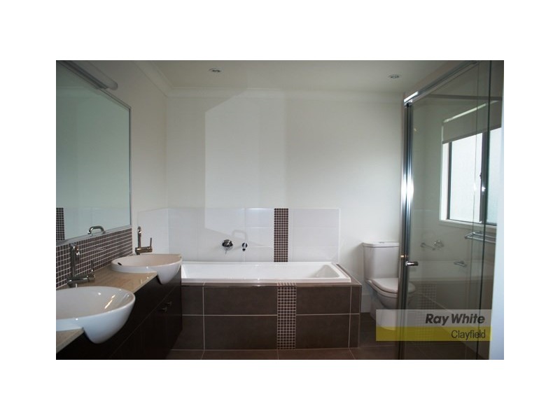 52 Ure Street, Hendra QLD 4011