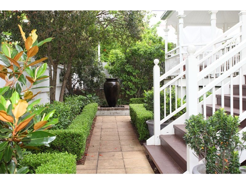 10 Beatrice Terrace, Ascot QLD 4007