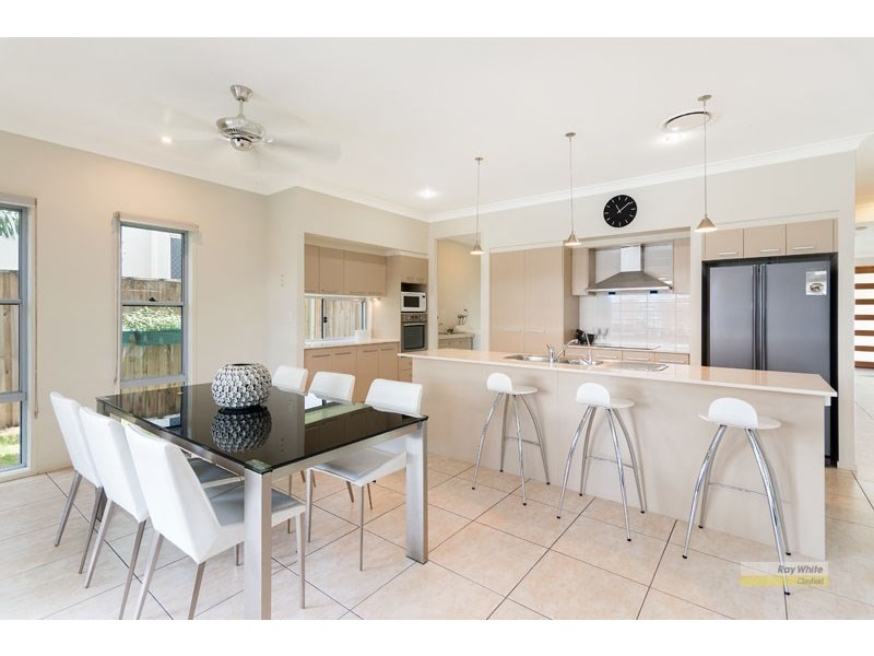 16 Lilley Street, Hendra QLD 4011