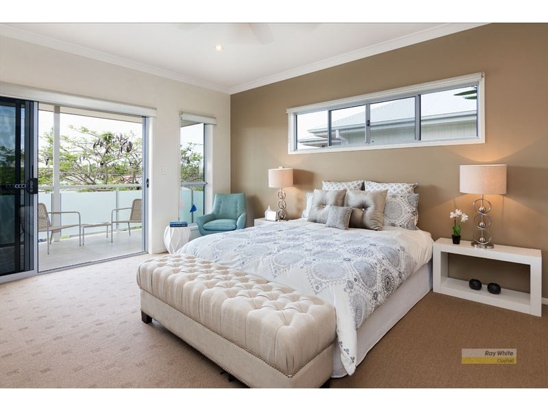 16 Lilley Street, Hendra QLD 4011