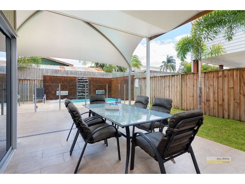 16 Lilley Street, Hendra QLD 4011