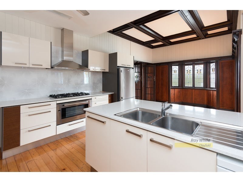 17 Czar Street, Hamilton QLD 4007