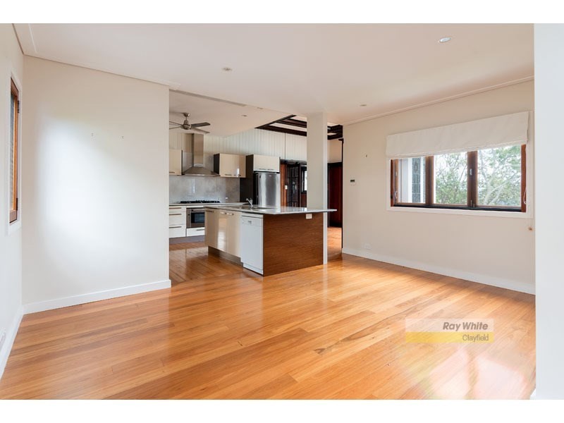 17 Czar Street, Hamilton QLD 4007