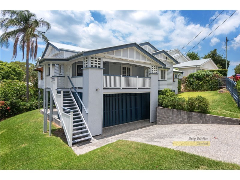 17 Czar Street, Hamilton QLD 4007