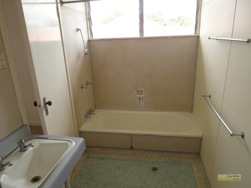 2/35 Hamson Terrace, Nundah QLD 4012