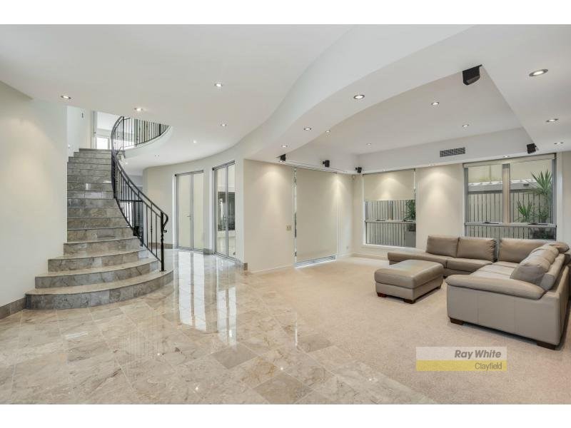 7 Annie Street, Hamilton QLD 4007