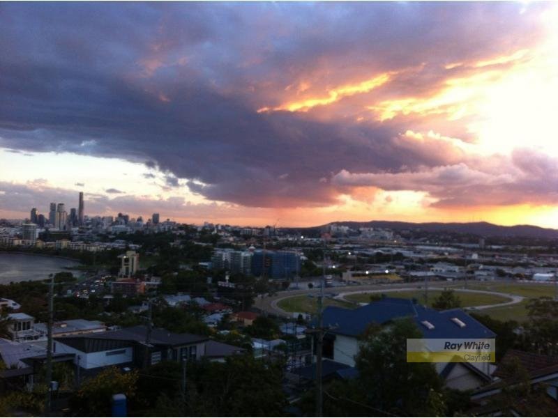 7 Annie Street, Hamilton QLD 4007