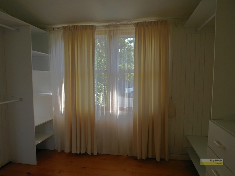 52 McIntyre Street, Wooloowin QLD 4030