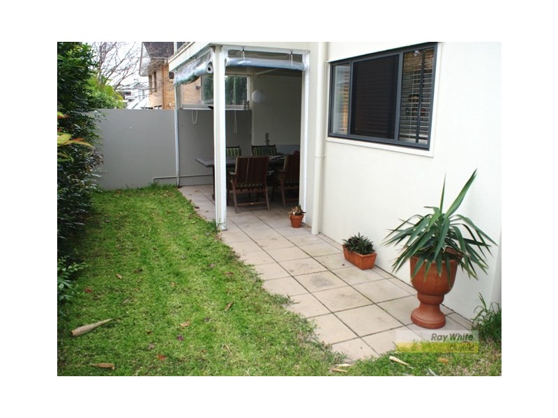 2/60 Beatrice Terrace, Ascot QLD 4007