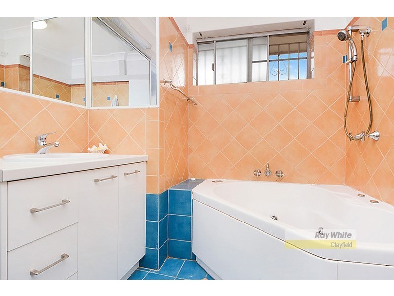 8/106 Bayview Terrace, Clayfield QLD 4011