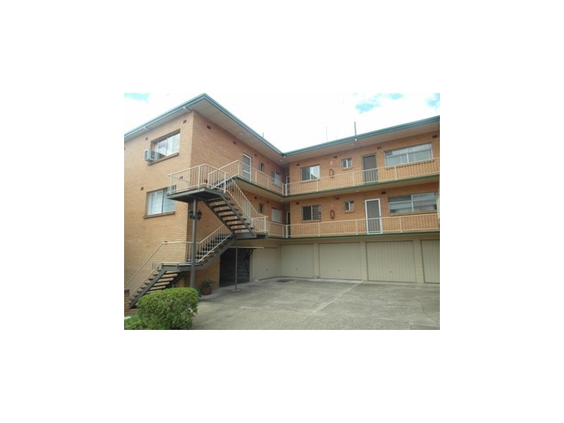 2/129 Crescent Road, Ascot QLD 4007