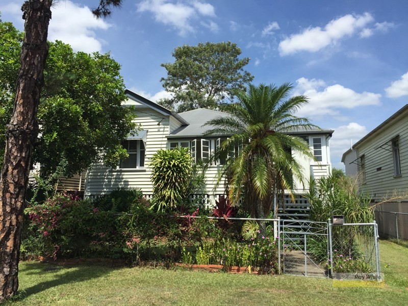 82 Alma Road, Clayfield QLD 4011