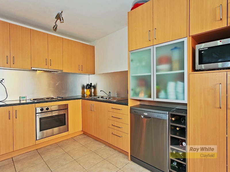 4/421 Sandgate Road, Albion QLD 4010