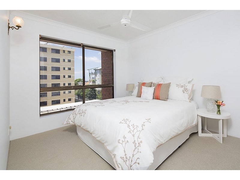 8/18 Victoria Parade, Clayfield QLD 4011