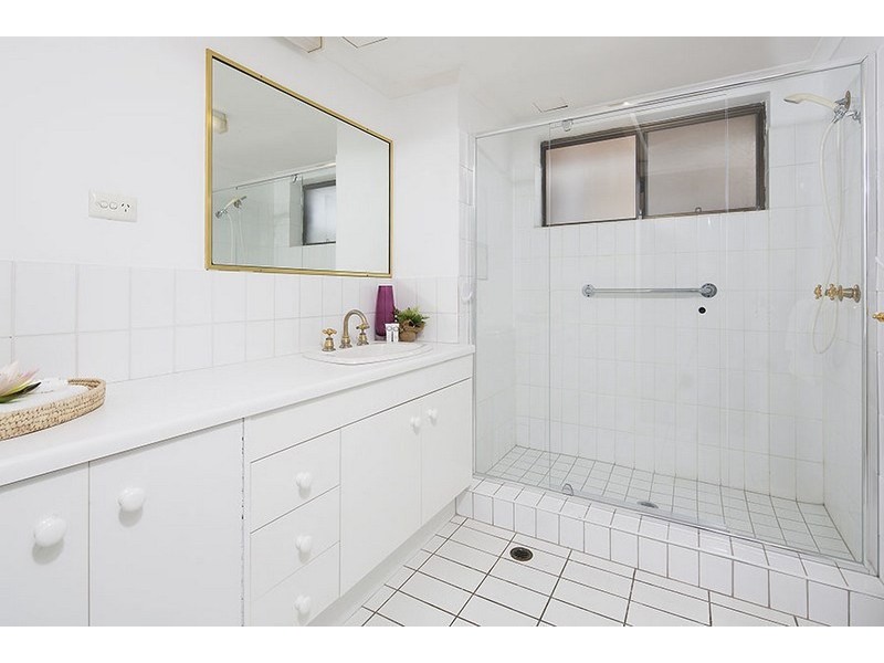 8/18 Victoria Parade, Clayfield QLD 4011