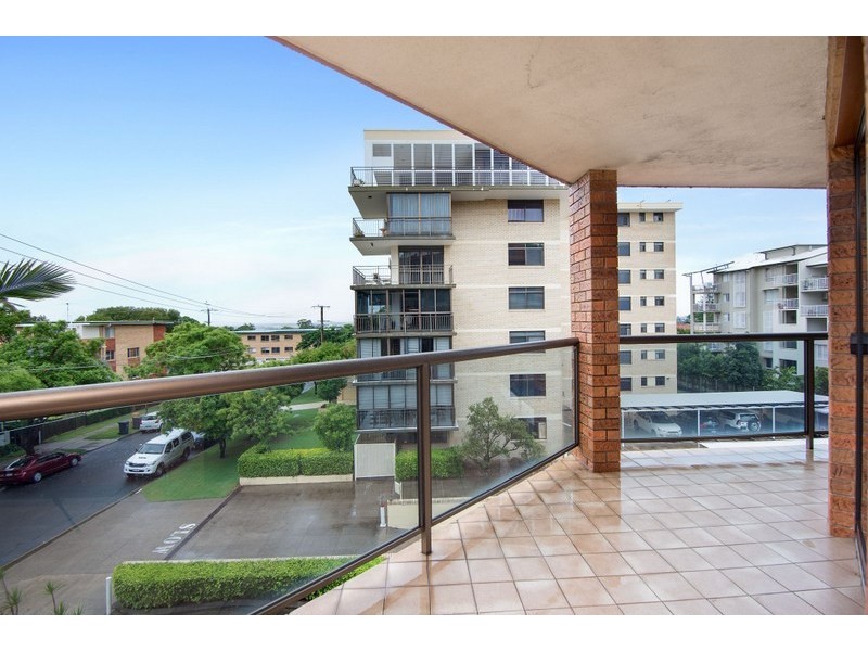 8/18 Victoria Parade, Clayfield QLD 4011