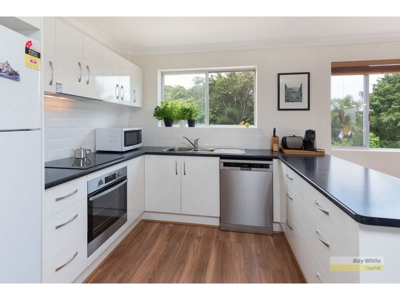 8/24 Stopford Street, Wooloowin QLD 4030