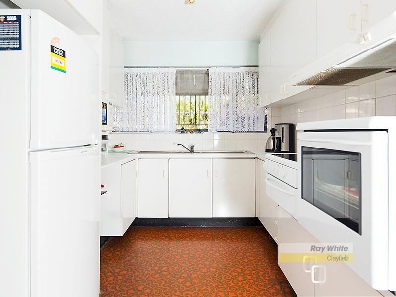 2/8 Bonney Avenue, Clayfield QLD 4011