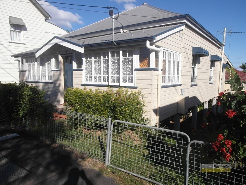 63 Adelaide Street, Clayfield QLD 4011