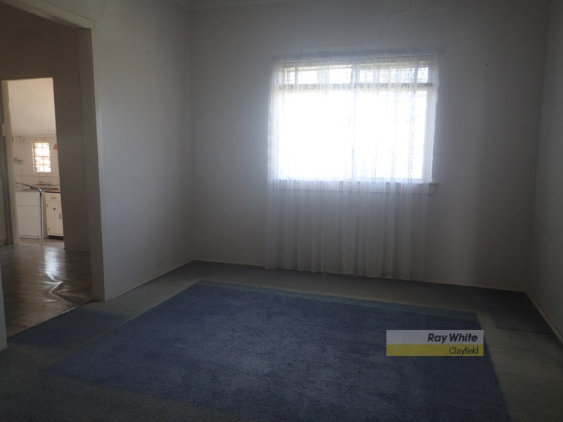 121 Main Avenue, Wavell Heights QLD 4012