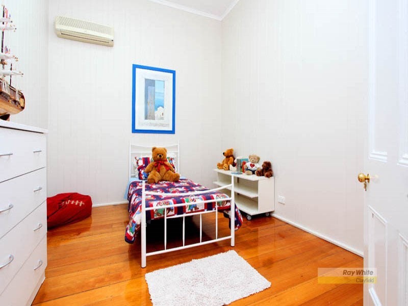 39 Montpelier Street, Clayfield QLD 4011