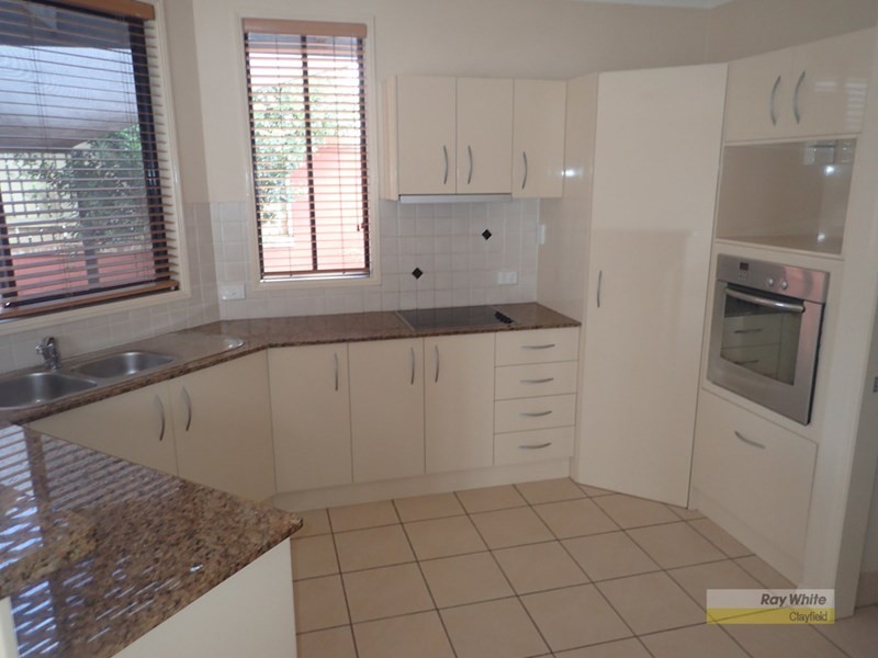 2/22 Vine Street, Ascot QLD 4007