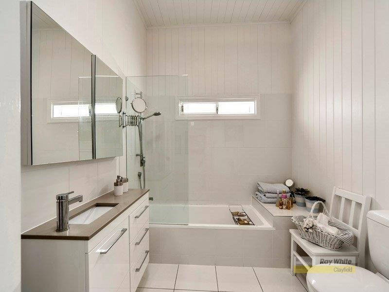 22 Allen Street, Hamilton QLD 4007