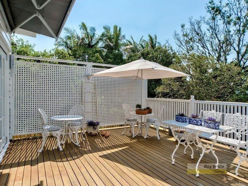 22 Allen Street, Hamilton QLD 4007