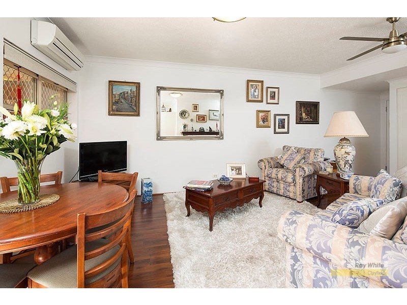 2/11 Montpelier Street, Clayfield QLD 4011