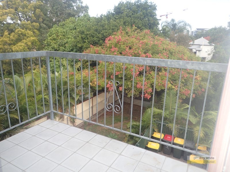 8/37 Robinson Road, Nundah QLD 4012