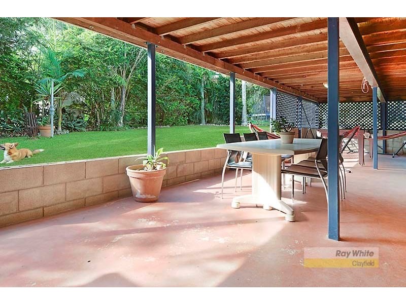 15 Lindale Street, Chermside West QLD 4032
