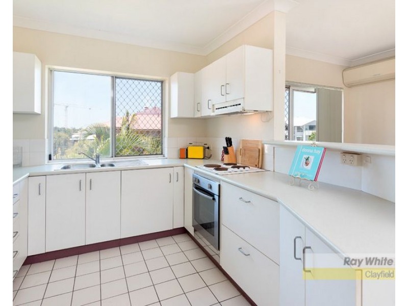 11/2 Surrey Street, Nundah QLD 4012