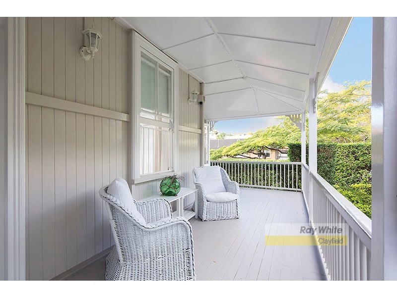 17 Victoria Parade, Clayfield QLD 4011