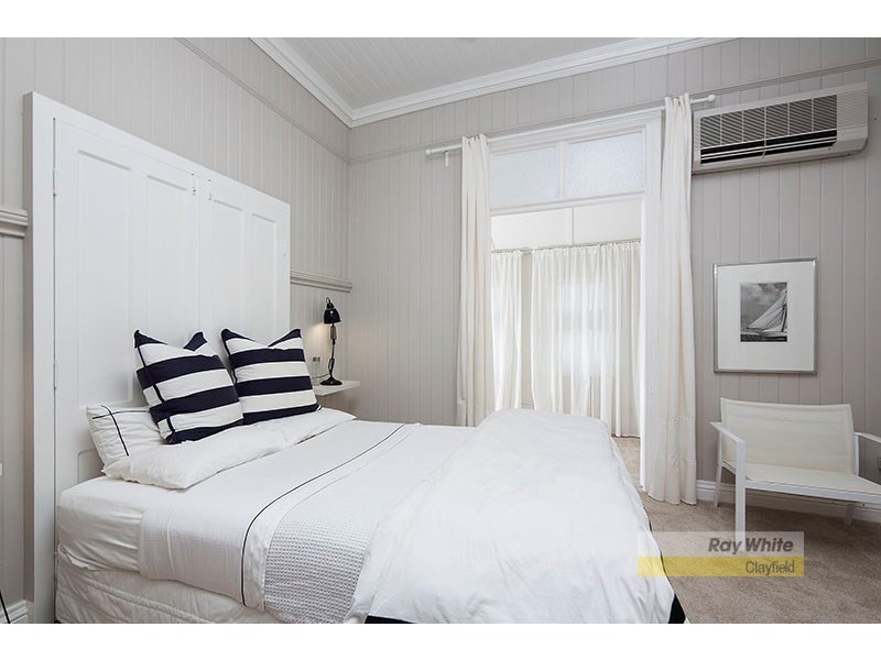 17 Victoria Parade, Clayfield QLD 4011