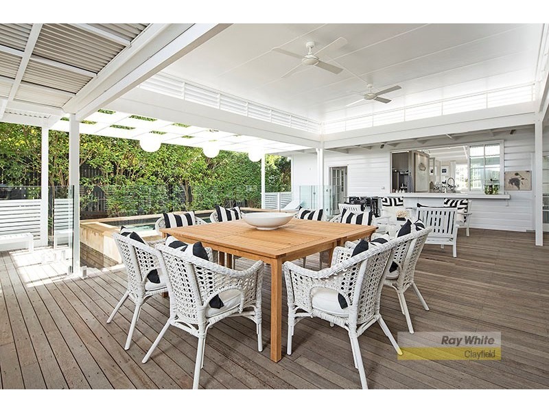 17 Victoria Parade, Clayfield QLD 4011