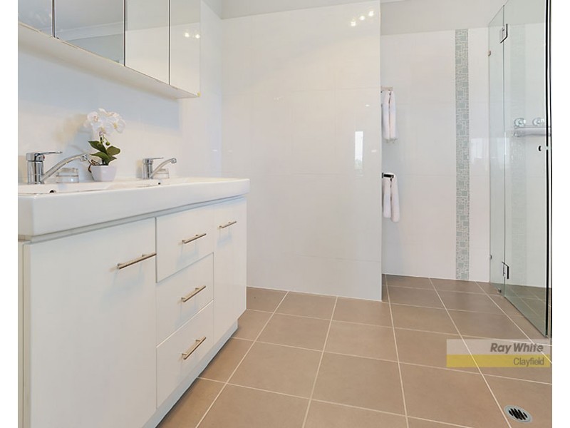 194 Kitchener Road, Kedron QLD 4031