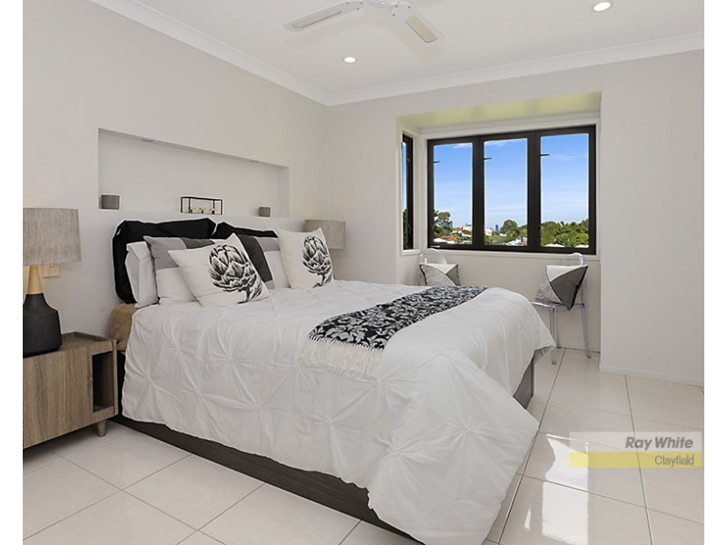 194 Kitchener Road, Kedron QLD 4031